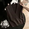 Colete de malha com decote V outono/inverno 2026, suéter feminino 100% lã, suéter de base estilo europeu, top sem mangas