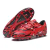 Novas chuteiras de futebol infantil de cano baixo com velcro, antiderrapantes, resistentes ao desgaste e respiráveis. Chuteiras de futebol de treino masculinas disponíveis para venda por atacado.