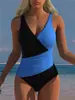 2027 Nuevo Traje de Baño Enterizo de Comercio Exterior Europeo y Americano Sexy Escote Profundo con Tirantes Ajustado con Cortes Adelgazante Traje de Baño para Resort de Aguas Termales