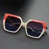 Gafas de Sol Metálicas con Forma de Ola y Serpiente de Marco Grande de Celebridad de Internet para Exteriores, Fotografía, Femeninas, de Gama Alta, Personalizadas, Retro, Cuadradas