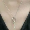 Nuevo Producto de Celebridad de Internet Más Vendido en Douyin Colgante de Llave de Trenzado de Cuerda de Lujo Accesible Microincrustado Acero de Titanio Collar Antidecoloración