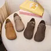 Zapatos Birkenstock para niños, nueva colección primavera/otoño/invierno 2026 para niñas, zapatos de bebé de suela blanda, zapatos de estudiante de un solo color, zapatos pequeños de cuero