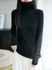 Nueva Colección Otoño/Invierno 2026: Suéter de punto ajustado para mujer, de manga larga, color liso, con cuello alto, hecho de lana fina