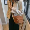 Veludo Cotelê 2026 Primavera Nova Moda Cor Sólida Casual Bolsa de Tecido Estilo Campus para Meninas Pequena de Ombro Único Transversal Tendência