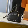 Bolso de Hombro Murakami Takashi para Mujer Nuevo Verano 2025 Bolso Cruzado de Moda Portátil Blanco Tricolor Bolso con Forma de Concha