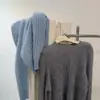 Mezcla de lana/cachemira con seda de morera, suéter clásico de punto trenzado con cuello redondo, clásico y versátil, con una textura lujosa y cepillada