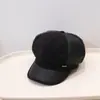 Nuevo sombrero octogonal de mezcla de lana y patchwork de cuero para otoño e invierno para mujer, estilo retro, adelgazante, versátil, gorra tipo boina británica