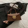 Bolso de Hombro Nuevo Estilo Chino de Moda y Exquisito para Mujer, Bolso de Mano Versátil de Moda con Cierre de Solapa, Bolso Cruzado Retro Texturizado Informal