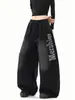 Jeans Lavados Negros Degradados Desgastados Tipo Cimitarra para Hombres y Mujeres Ropa de Calle Retro Sueltos de Pierna Ancha Pantalones de Jazz con Letras