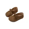 Zapatos Birkenstock retro simples con lazo estilo bosque para niñas, nuevo versátil para otoño 2026, zapatos de piel de princesa con suela blanda