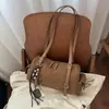 Bolsa de Almohada de Mano Retro Escarchada 2026 Otoño/Invierno Nueva Versátil para Viajar al Trabajo Bolso de Hombro Casual Simple Boston Bag