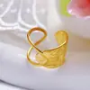 Anillo Geométrico Asimétrico con Corte Calado Estilo Ins Europeo y Americano Anillo Versátil de Acero de Titanio para Mujer Moda Transfronteriza
