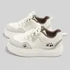 Zapatos Blancos Casuales Estilo Coreano con Huella de Perro de Dibujos Animados Beier para Mujer 2026 Nuevo Primavera Versátiles Tenis de Suela Gruesa B2961