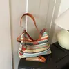 Bolso Tejido de Gran Capacidad para Mujer Verano 2025 Nuevo Color Contrastante a la Moda Bolso de Paja de Playa Popular Bolso de Hombro de Playa para Mujer