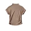 YPFF - Camiseta de manga corta entallada con cuello alto, plisada lateral y mangas cortas en color caramelo para mujer