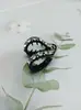 Presilha de Cabelo Simples em Forma de U para Rabo de Cavalo Alto para Mulheres, Grampo de Liga Metálica de Alta Qualidade para Meio Preso, Acessório de Cabelo para Coque na Parte de Trás da Cabeça, Pequena Presilha de Cabelo