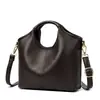 Bolsa cesta de couro macio retrô para mulheres, nova coleção outono/inverno 2026, bolsa balde versátil, transversal, para o trabalho e bolsa de mão, em estoque