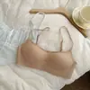 Sutiã Invisível Sem Costura com Alça Fina de Corte Baixo para Mulheres, Bojo Fino, Push-Up, Sem Aro, Sutiã Cor da Pele de Corte Baixo