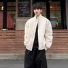 Chamarra tipo coach estilo americano 2026 para hombre, una prenda exterior de alta gama, genial y resistente con corte holgado, cuello alto y diseño de chamarra de béisbol