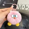 Piel Sintética de Conejo Rex Gafas Lindas Llavero de Bola de Carbón Pequeña Colgante de Peluche Muñeco de Dibujos Animados Colgante para Bolso