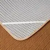Juego de tres piezas de alfombrilla de ratán suave de verano, alfombrilla de seda helada plegable de doble cara engrosada, verano 1.6 metros, alfombrilla de paja para el hogar, venta al por mayor