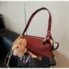 Bolso de Almohada Retro Maillard para Llevar a Mano para Mujer, Nuevo Estilo Otoño 2025, Bolso Cruzado Versátil de un Solo Hombro