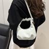2026 Verano Nuevo Diseño de Nicho Moda Retro Bolso de Mano Casual Simple Estilo Coreano Fresco Bolso Luna Nueva