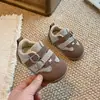 Outono 2026 Sapatos Antiderrapantes Fechados para Bebê Sapatos Estáveis para Esportes ao Ar Livre Sapatos para Crianças Pequenas Meninos Crianças Pequenas Solado Macio Sapatos Casuais para Crianças