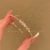 Pulseira Luxuosa de Cristal Irregular com Corrente de Ajuste, Pulseira de Joia Exquisita de Nicho de Luxo Leve para Mulheres