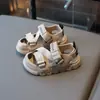 Sandalias Cerradas de Nuevo Estilo para Niños Verano 2025, Sandalias Deportivas con Suelas Suaves Antideslizantes, Zapatos Casuales para Niñas, Zapatos de Playa Estilo Coreano