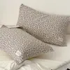 Juego de Dos Toallas para Almohada de Gasa de Algodón Puro Estilo Wabi-Sabi, Toalla de Algodón Anti-Aceite para Almohada para Hombre para Uso en Casa, Todas las Estaciones