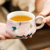 Taza de Café de Cerámica Morada de Alta Gama con Tapa, Taza para Arte Latte y Juego de Taza y Platillo para el Té de la Tarde del Fabricante