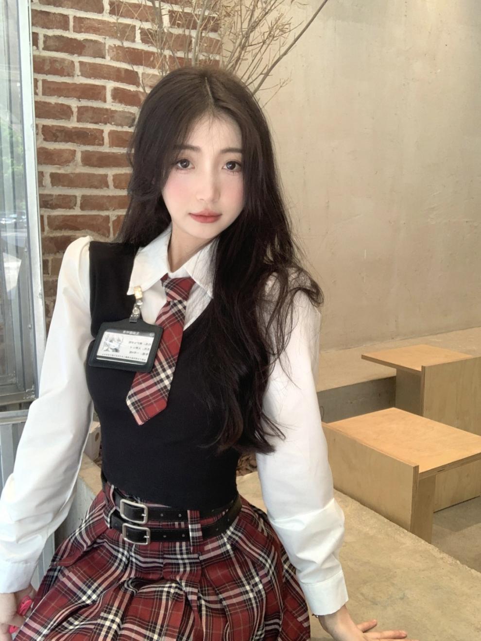 1d1bd36297d168548a6cb98e66c8eec1.jpeg