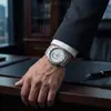 Calendário de atacado em estoque, novo relógio de quartzo de três ponteiros para homens, pulseira de aço com textura fosca, relógio simples de comércio exterior para homens