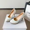 Zapatos de tacón alto estilo francés para mujer con tacones finos, plataforma, nuevo modelo de primavera 2026, delicados y adecuados para combinar con faldas, zapatos Mary Jane de un solo color