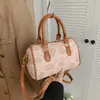 Bolso Cruzado, Bolso de Mano de Oso de Dibujos Animados, Bolso de Hombro Simple y Versátil, Diseño de Nicho Moderno y Elegante