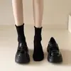 Populares zapatos de cuero para mujer con suela gruesa, nueva colección otoño 2026, mocasines versátiles de estilo retro británico, zapatos Mary Jane para mujer