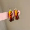 Pendientes de Resina Color Café Maillard Otoño e Invierno para Mujer, Moda de Lujo Ligero, Sensación de Alta Gama, Pendientes Versátiles y Elegantes, Diseño de Nicho