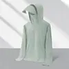 Roupa de Proteção Solar de Seda Gelada ao Ar Livre Estilo Casal Feminina UPF100+ Sensação Gelada Anti-UV Roupa de Proteção Solar Masculina Casual ao Ar Livre