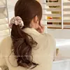 Elegante Scrunchie de Satén con Perlas Accesorio Versátil para el Cabello Banda para el Cabello de Tela de Moda Cuerda para el Cabello
