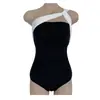 Traje de baño para mujer Estilo popular de Internet Estilo popular Bikini Triangular Conjoined Sexy Espalda Descubierta Conservador Fuente Termal Mujeres de Pecho Pequeño