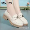 Sapatos Loafers Populares 2026, Sapatos Femininos Slip-On, Sola Macia, Sola Grossa Confortável, Estilo Primavera e Outono, Design Super Bonito