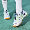 Zapatos de bádminton profesionales para niños transfronterizos con botón giratorio para niños, zapatillas de tenis transpirables para niñas, zapatos deportivos antideslizantes y ligeros
