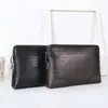 Bolsos Transfronterizos para Hombre para Viajes de Negocios, Venta al por Mayor de Fábrica, Bolso de Mano tipo Clutch con Cierre de Contraseña Estampado de Cocodrilo, Bolso de Mano tipo Clutch para Hombre de Cuero Genuino