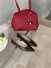 Sapatos Rasos de Salto Baixo Bico Fino Estilo Coreano 2026, Sapatos Versáteis de Couro com Salto Anabela Liso, Sapatos Femininos Slip-On
