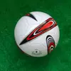 En stock: No. 5 balones de fútbol de PVC, directamente del fabricante, adecuados para estudiantes, uso en exteriores y entornos de campus; impermeable y resistente al desgaste