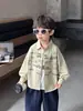 Q125 Camisa para niño, nueva colección de otoño, estilo coreano, prenda exterior delgada y elegante para niños, adecuada para primavera y otoño, top moderno y versátil