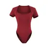 Top Quadrado de Manga Curta Estilo Europeu e Americano que Expõe as Clavículas, Novo Macacão Camiseta Slim-Fit de Primavera e Verão para Yoga e Fitness Feminino