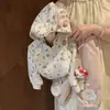 Conjunto de Outono para Meninas 2026 Novo Estilo: Casaco Cardigan com Capuz de Manga Longa Estiloso e Fofo de Desenho Animado para Menininhas