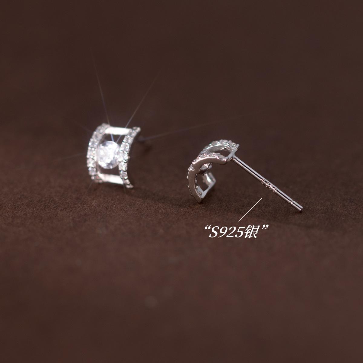 M04812 (2).jpg